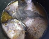 Foto langkah ke 2 dari resep Gurami Asam Manis (Nanas).