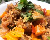 Hình bước làm 1 của món Sườn xào ớt chuông chua ngọt