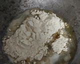 A picture of step 2 of Danedar Sukhadi (Gur Papdi).