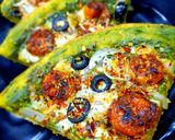 प्रॉन्स पेस्टो पिझ्झा (prawns pesto pizza recipe in marathi) रेसिपी स्टेप 7 फोटो 