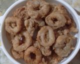 Foto langkah ke 5 dari resep Cumi Goreng Tepung.