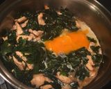 รูปขั้นตอนการทำที่ 3 ของ ไก่ผัดสาหร่ายวากาเมะ(ใส่ไข่)