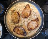 A picture of step 5 of Pork steaks in mushroom sauce.