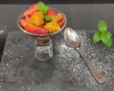 Foto del paso 3 de la receta: Fresas y naranjas con vino dulce