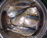 Foto langkah ke 2 dari resep Ikan Kembung Goreng Tepung.