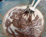चॉकलेट केक (chocolate cake recipe in marathi) रेसिपी स्टेप 4 फोटो