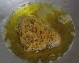 Foto langkah ke 7 dari resep Ayam Goreng Serai Dengan Kremesan.