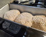 Foto del paso 3 de la receta: Pan integral + avena fácil