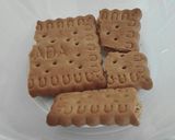 Foto del paso 1 de la receta: Postre ligero de yogur y galletas