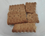 Foto del paso 1 de la receta: Postre ligero de yogur y galletas