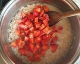 Foto del passaggio 5 della ricetta Risotto alle fragole