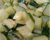 Foto del paso 3 de la receta: Calabacín y Delicias del mar