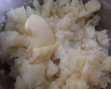 A picture of step 2 of Sig's Cabbage and Spring Onion Mash.