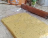 Foto langkah ke 3 dari resep (413) Melted Salted Egg Cookies.