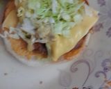 A picture of step 3 of Zinger burger.