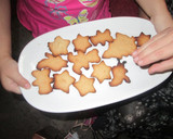 Foto del paso 4 de la receta: Galletas navideñas con jengibre y miel