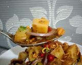A picture of step 5 of Aloo Nimko Mix Plate.