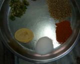 A picture of step 4 of Stuff Capsicum with Potatoes.