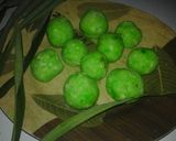 Foto langkah ke 2 dari resep Klepon singkong.