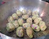 A picture of step 4 of Healthy steamed Broccoli bites.