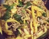 รูปขั้นตอนการทำที่ 1 ของ ผัดหน่อไม้หมูสับ - คีโต