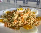 Foto del passaggio 3 della ricetta Cous cous con uovo sodo, zucchine e carote 🥒🍳🥕