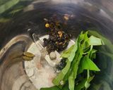 A picture of step 2 of Gulkand Paan Mojito (Non-Alcholic drink).