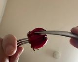 Hình bước làm 2 của món Siro Atiso Đỏ