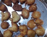 A picture of step 5 of Dahi Vada.