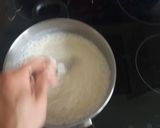 صورة لخطوة 1 من وصفة تحلية كريمة فراولة بنينة بالكوكيز اليوم