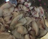 Foto del paso 1 de la receta: Chipirones en su tinta