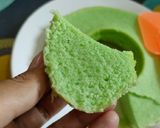 Foto langkah ke 6 dari resep Bolu kukus pandan sederhana.