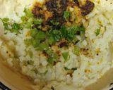 A picture of step 2 of Mashed Potato pakoras.