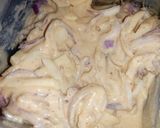 A picture of step 1 of Piyaz k Pakory.