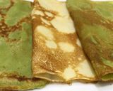 A picture of step 8 of Matcha Green Tea Crêpes.