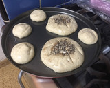 Foto del paso 5 de la receta: Pizzetas, pan de molde y otros con levadura levex con masa madre