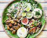 Hình bước làm 6 của món Mẹt Gà