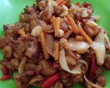 Foto langkah ke 7 dari resep Cumi asin saos mentega.