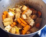 Hình bước làm 4 của món Đậu hũ kho cà tím, cà rốt (món chay)