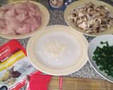 Foto del paso 1 de la receta: Chicken Florentina ❤️ From Tammy's Kitchen to yours ❤️