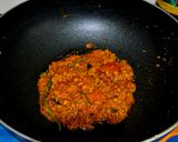 A picture of step 4 of Chana Masala.
