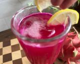 Gambar langkah 3 resipi Jus Buah Naga.