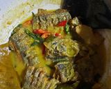 Foto langkah ke 3 dari resep Ikan Layur Kuah Santan Pedas.