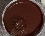 Foto del passaggio 4 della ricetta Tortino al Cioccolato senza zucchero e glutine in Airfryer, con Ganache al Cocco