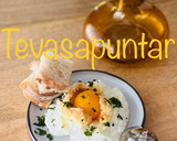 Foto del paso 3 de la receta: Huevo nube con pecorino en freidora de aire 🍳 🧀 🌤️