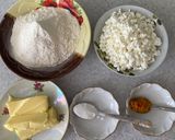 Фото кроку 1 до Творожные рогалики с сахарной начинкой.