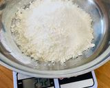 Hình bước làm 4 của món Bánh mì chua (sourdough) không cần định lượng chính xác, không bỏ đi bột cái, và không cần nhào bột