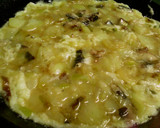 Foto del paso 5 de la receta: Tortilla de patata y sardinillas en aceite de oliva