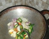 Foto langkah ke 2 dari resep Tumis Cumi Asin Tahu Kuning.