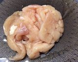 รูปขั้นตอนการทำที่ 3 ของ อกไก่ผัดซีอิ๊ว (ล้างตู้เย็น)